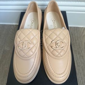 Chanel loafers beige